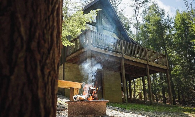 Logan Cabin | Falls - Hosted by The Chalets