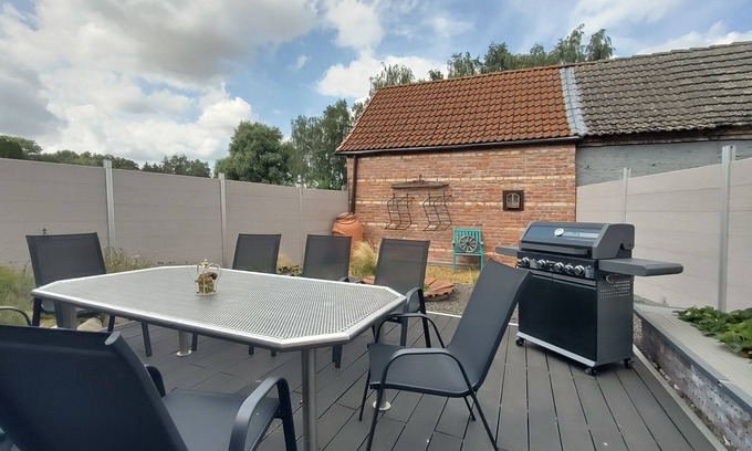 Behren-Luebchin Apartment | Familienfreundliche Ferienwohnung in Seenähe