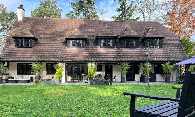 St Leonards House | Family Escape To The New Forest