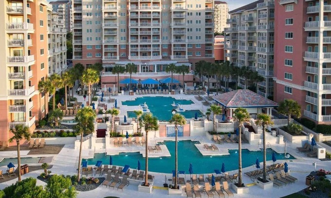 The Dunes Resort | Family Friendly 2 Bedroom Garden View- Marriott's OceanWatch Villas