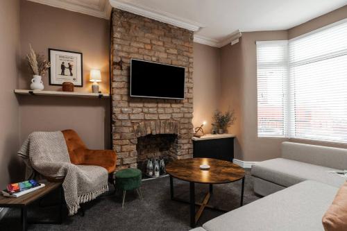 Liverpool House | Family Home Sefton Park Desks Parking