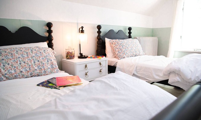 Battle Lake House | ✨Family Retreat in the Heart of Town! 4BR Charm, Ideal for Memorable Getaways🧚