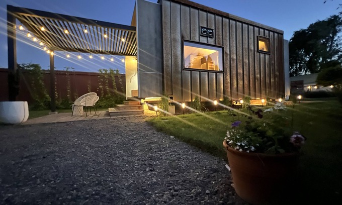 Tieton Cabin | Fantastic Location on Town Square, Luxe Tiny Cabin, 2 Queens, Private Garden