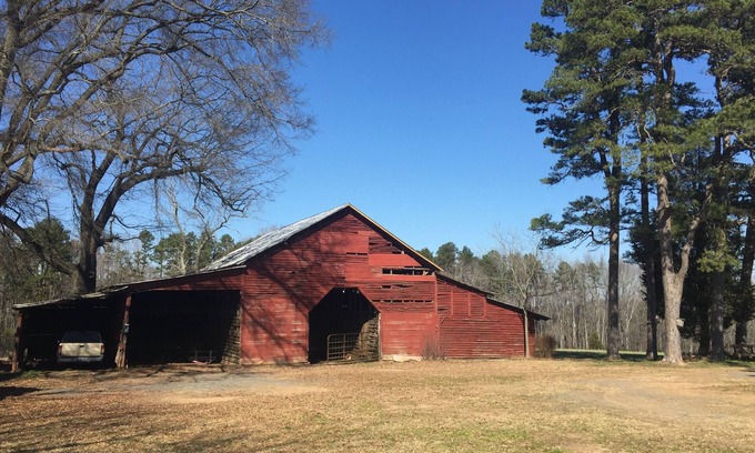Albemarle House | Farm Experience! Country! Rustic!