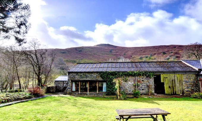 Builth Wells House | Farm Studio in Builth Wells