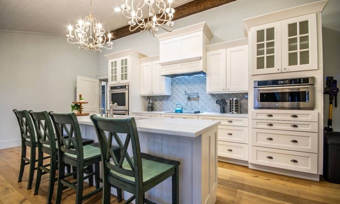 Rolla House | Farm View/Pool/FirePit/PS4/85"TV