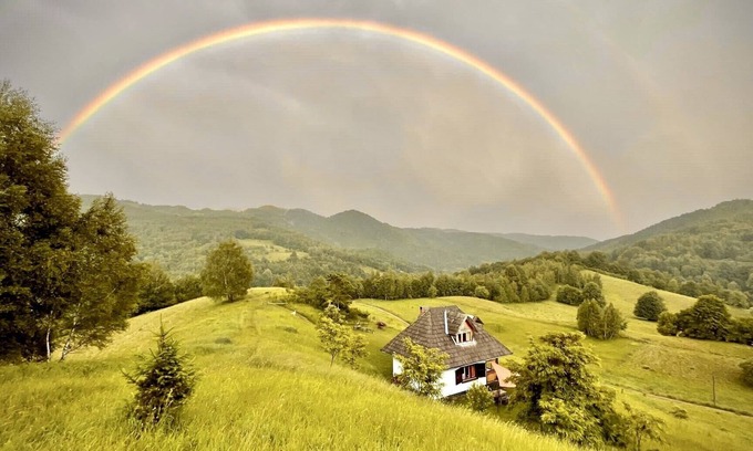 Viseu de Sus House | Fascinating holiday home in the middle of the Maramureş mountains