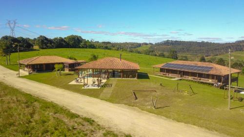Palmeira House | Fazenda com Piscina Termica