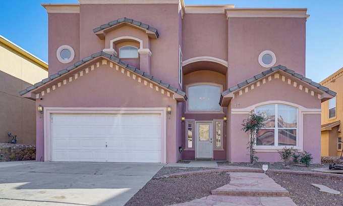 Bear Ridge House | Fenced Yard & Grills: Peaceful El Paso Home!