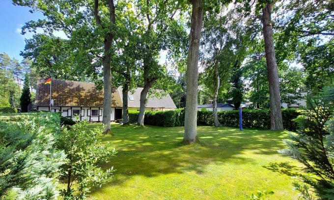 Glowe Apartment | Ferienwohnung Anton im Seebad Glowe - Ferienwohnung Anton