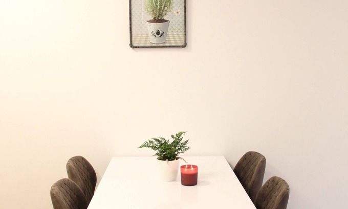 Hilden Apartment | Ferienwohnung/app. für 4 Gäste mit 55m² in Hilden