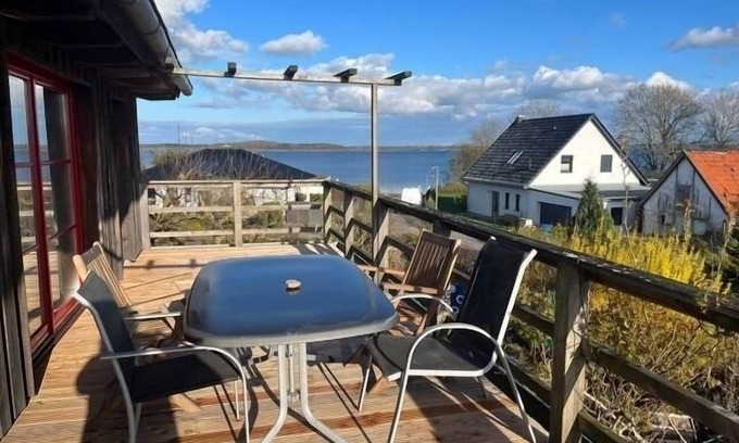 Franken Siedlung Apartment | Ferienwohnung/app. für 4 Gäste mit 75m² in Stralsund