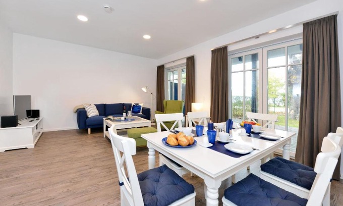 Ralswiek Apartment | Ferienwohnung Blaues Haus App 2 in Ralswiek