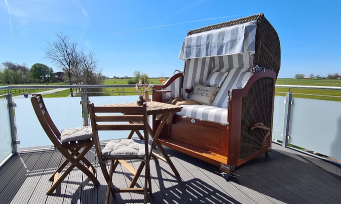 Westerdeichstrich Apartment | Ferienwohnung Deichwiesen