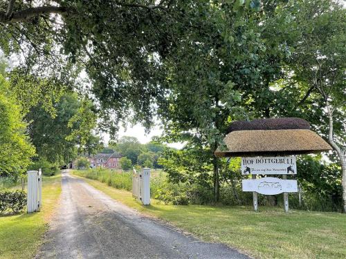Rosenkranz Apartment | Ferienwohnung Emily Hof Döttgebüll