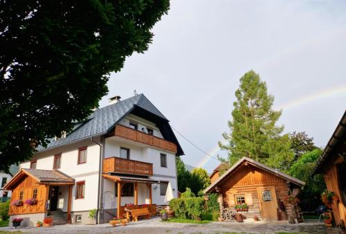 Ardning House | Ferienwohnung " Esserhof " Nationalpark Gesäuse