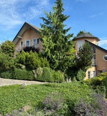 Greimersburg Apartment | Ferienwohnung Feiden Eifel-Mosel Lounge