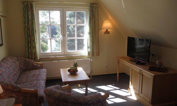 Alt Reddevitz Apartment | Ferienwohnung Neukölln mit ca. 35 qm, 1 Schlafzimmer, für max. 3 Personen