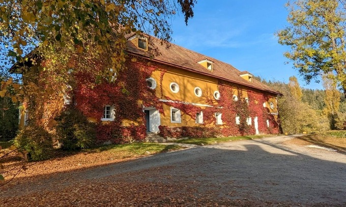 Magdalensberg Apartment | Ferienwohnung Schlosshof