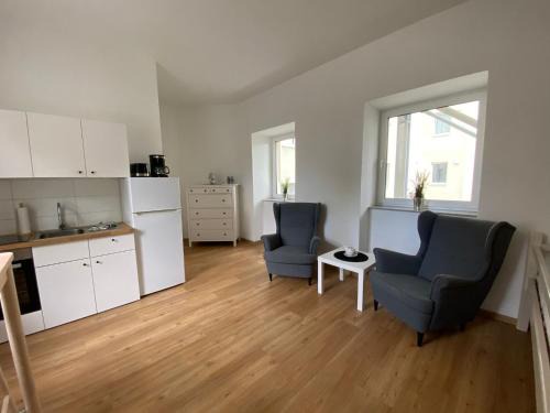 Oberdorla Apartment | FEWO Tribseerdamm