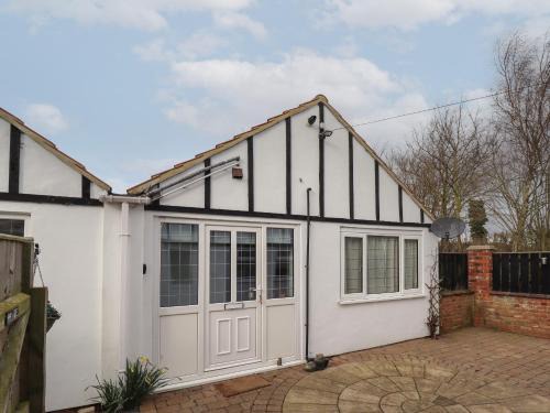 Grimsby House | Field View