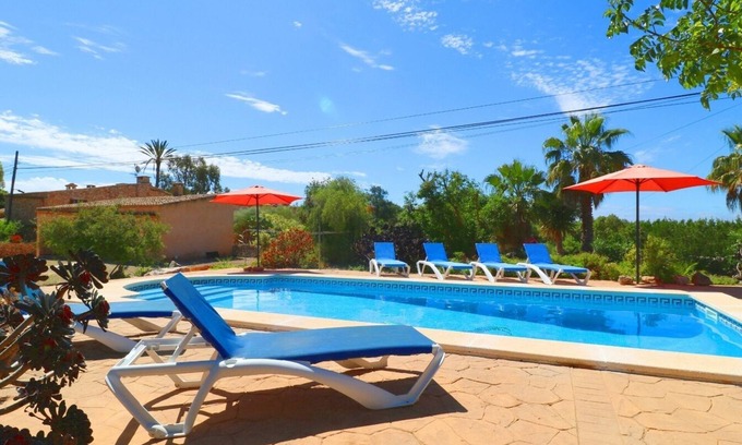 Es Llombards Villa | Finca "Can Cova" with Private Pool and Wi-Fi