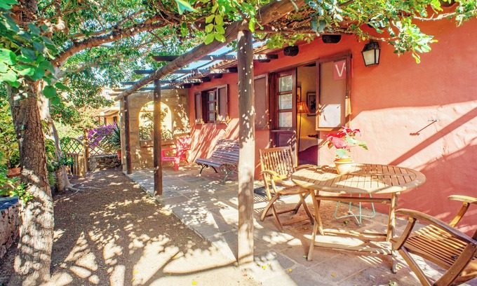 Marzagan Villa | Finca "Casa La Cuadra" with Private Terrace, Shared Garden & Wi-Fi