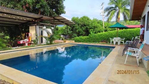 La Mesa House | FINCA DE DESCANSO MARLU