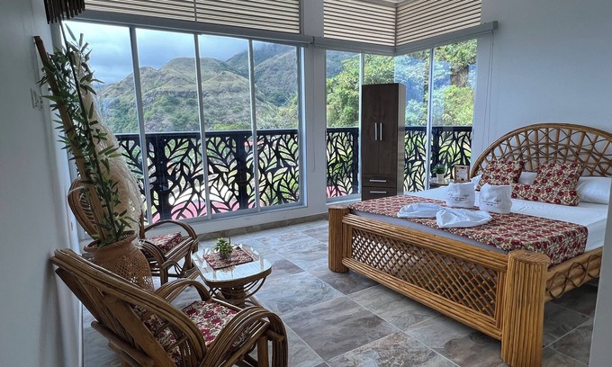 Icononzo Hotel | Finca Don Matias