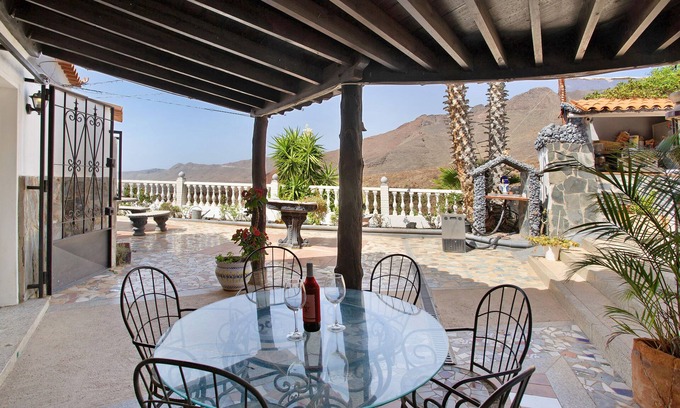 Aguimes House | 'Finca Fani 1' with Sea View, Mountain View, Shared Pool, Terrace & Garden