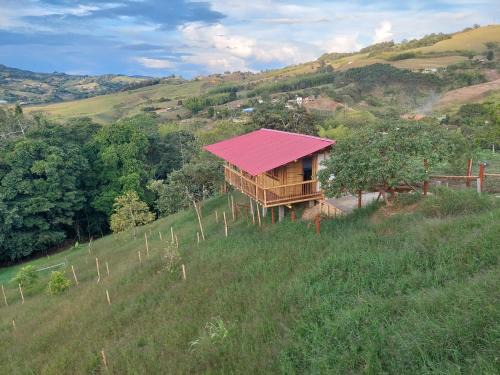 Guadalajara de Buga Ski Chalet | Finca Maashaven
