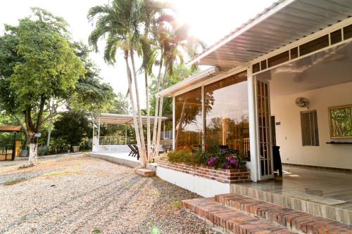 Agua de Dios Villa | Finca Nirvana.