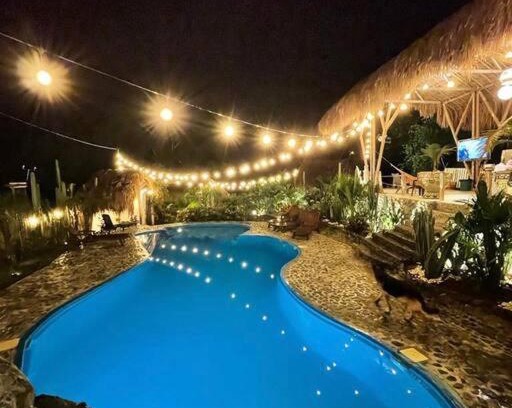 Santa Fe de Antioquia Villa | finca playa seca