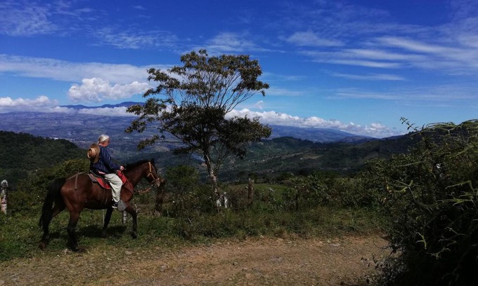 Pacuare Reserve Bed & Breakfast | Finca Queveri