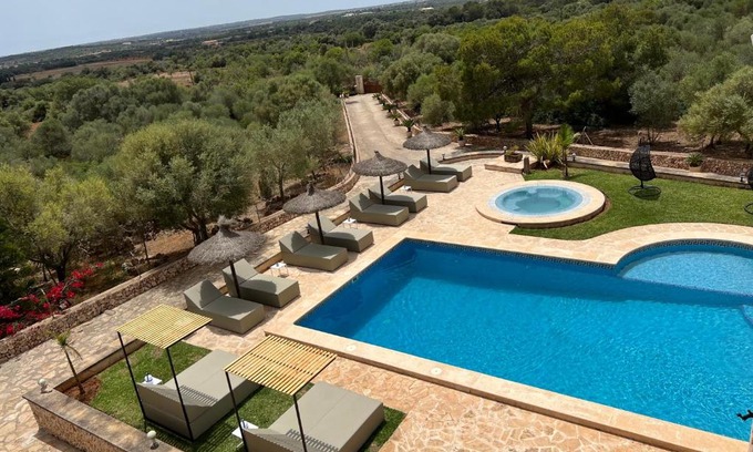 Ses Salines House | finca rural art 9