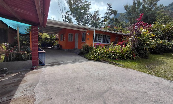 El Valle de Anton Ski Chalet | FINCA SAN ANTONIO, the perfect family home away from home, in El VALLE de ANTON.