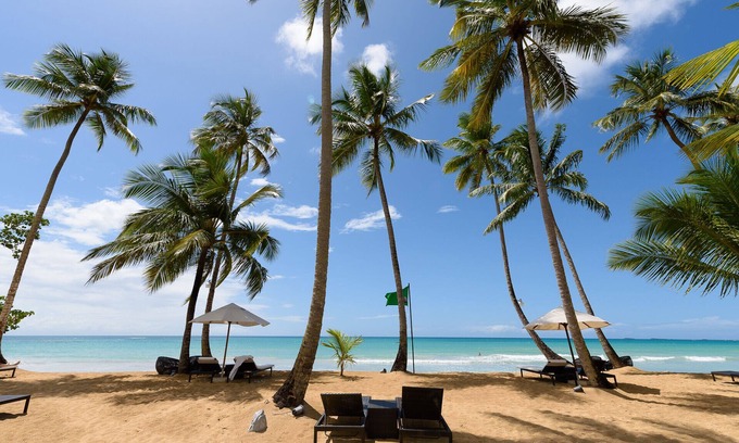 Las Terrenas Apartment | Find Bliss in a Luxury Beach Apartment with Hotel Services