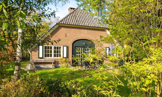 Hengelo Other | Fine vacation farm Pretoria for 8 people in the Achterhoek region
