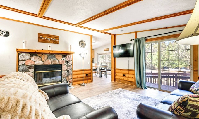 Krakow Cabin | Fire Pit: Family-Friendly Cabin in Gillett!