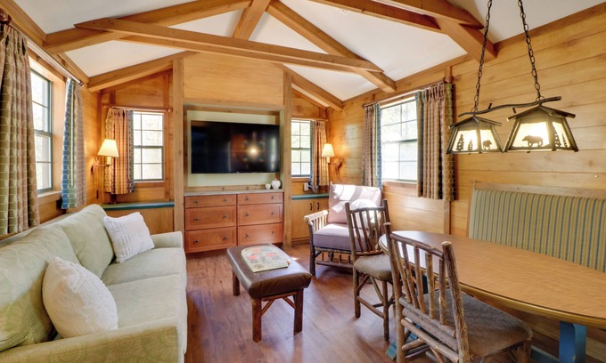 Heflin Cabin | Fire Pit + Lake Access: Cabin Retreat in Heflin