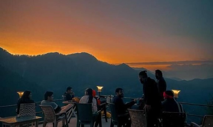 Shoja Hotel | Firgun Chapter Shoja