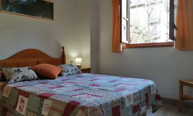 Taull Apartment | First floor apartment with garden - Isard 3