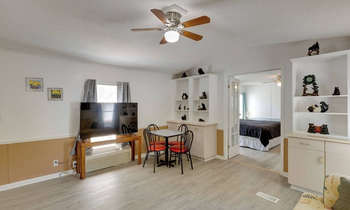 Langston House | Fish & Explore: Wooded Lake Guntersville Retreat