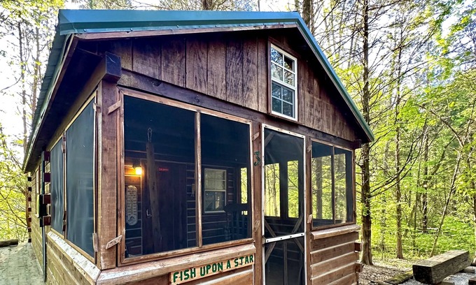 Rome Cabin | Fish Upon A Star, Twin Lakes Country Cabins