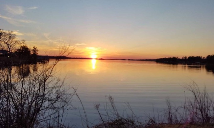 Manning House | FISHERMEN PARADISE ON LAKE MARION