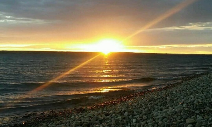 Mission Ridge House | FISHING/HUNTING! Minutes from LakeOahe/LittleBend boat ramp. Public land to hunt