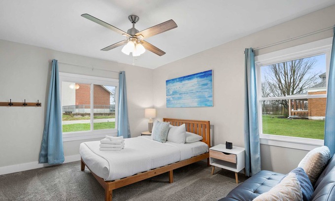 Dry Ridge House | Fishing & Skate Park/10 mins to Ark/Sleeps 14