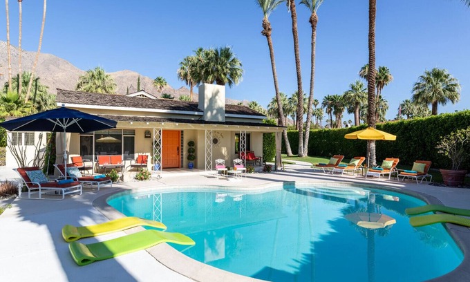 Old Las Palmas House | Five bedroom in United States of America, Palm Springs