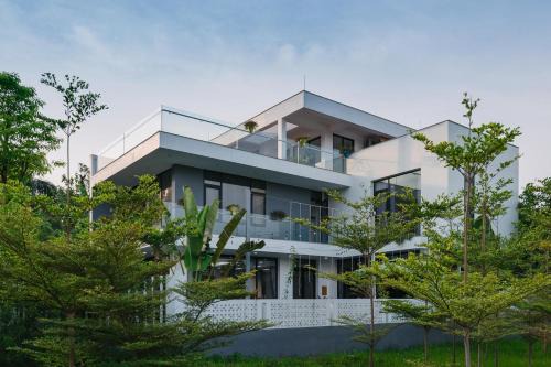 Vinh Yen Villa | Flamingos Dai Lai Resort - Villa Tư Nhân có BBQ