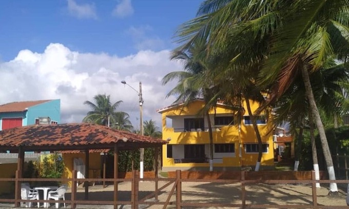 Tamandare House | Flat in a seaside condominium in Tamandaré with 2 kayaks available for use